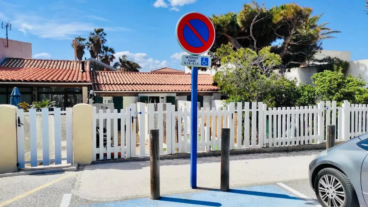 Maisonnette Climatisee A 35M De La Plage De La Capte Hyeres Villa 0*,  Francia